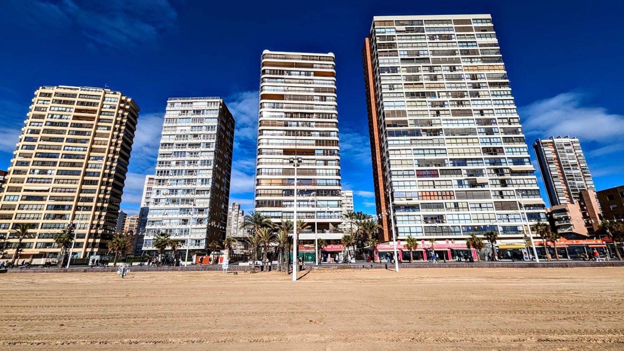 Las Arenas Sea Front Apartments بينايدورم المظهر الخارجي الصورة