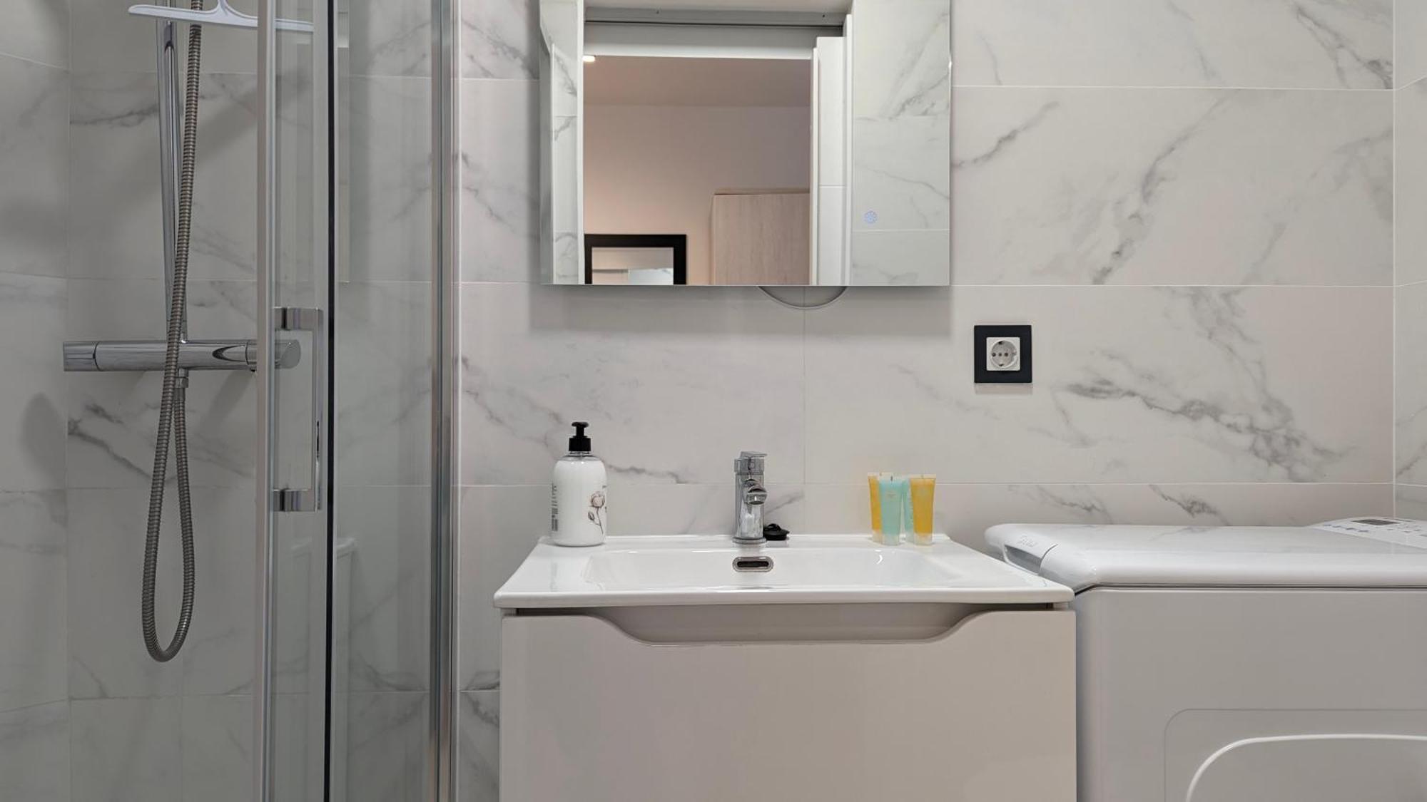 Las Arenas Sea Front Apartments بينايدورم المظهر الخارجي الصورة