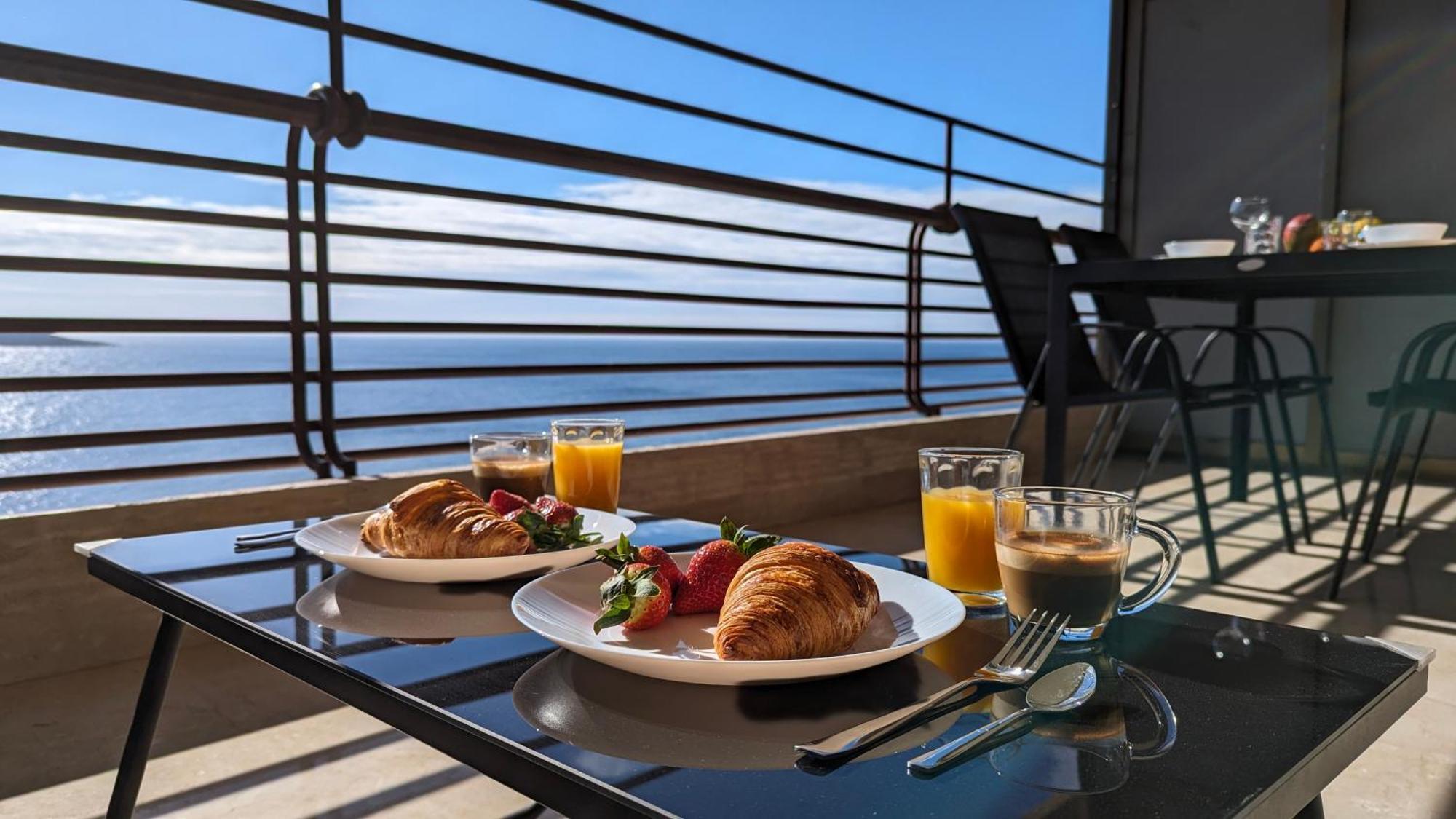 Las Arenas Sea Front Apartments بينايدورم المظهر الخارجي الصورة