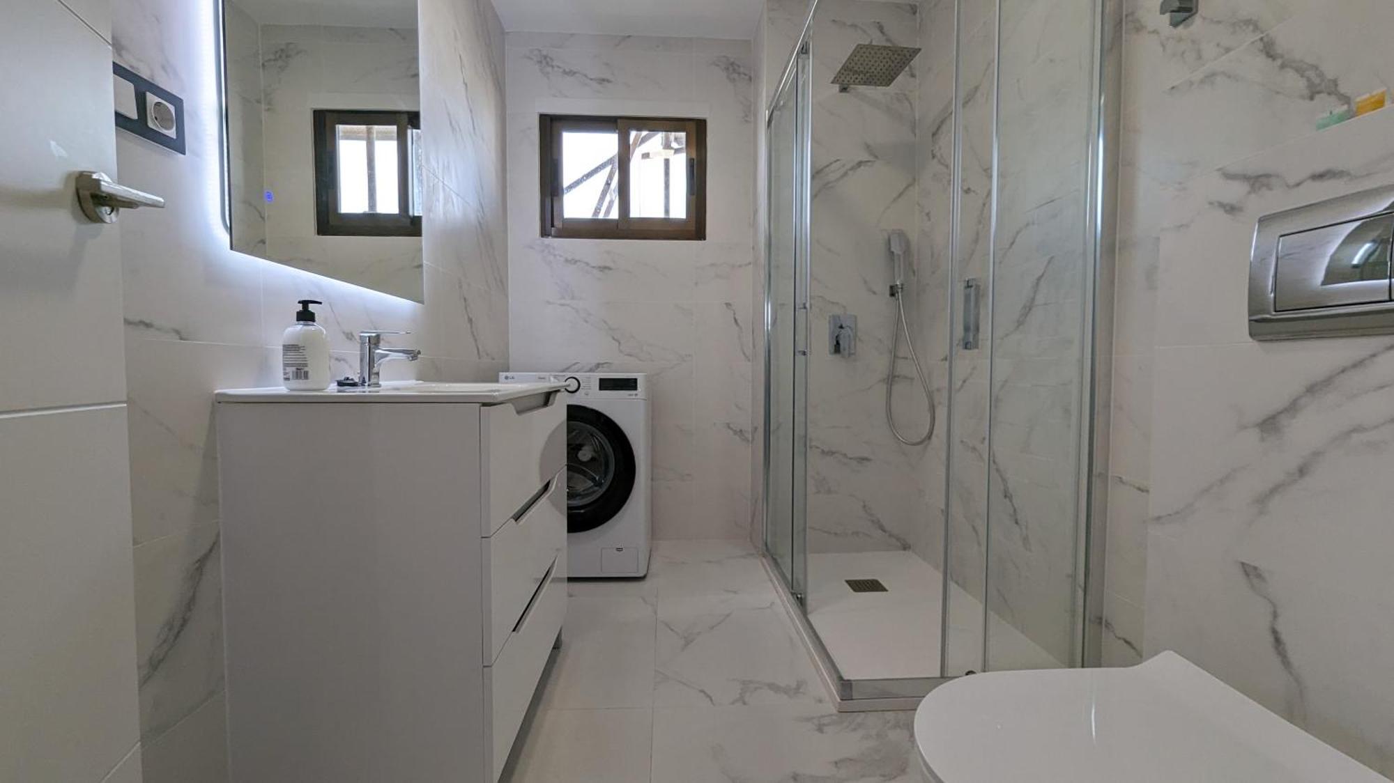 Las Arenas Sea Front Apartments بينايدورم المظهر الخارجي الصورة