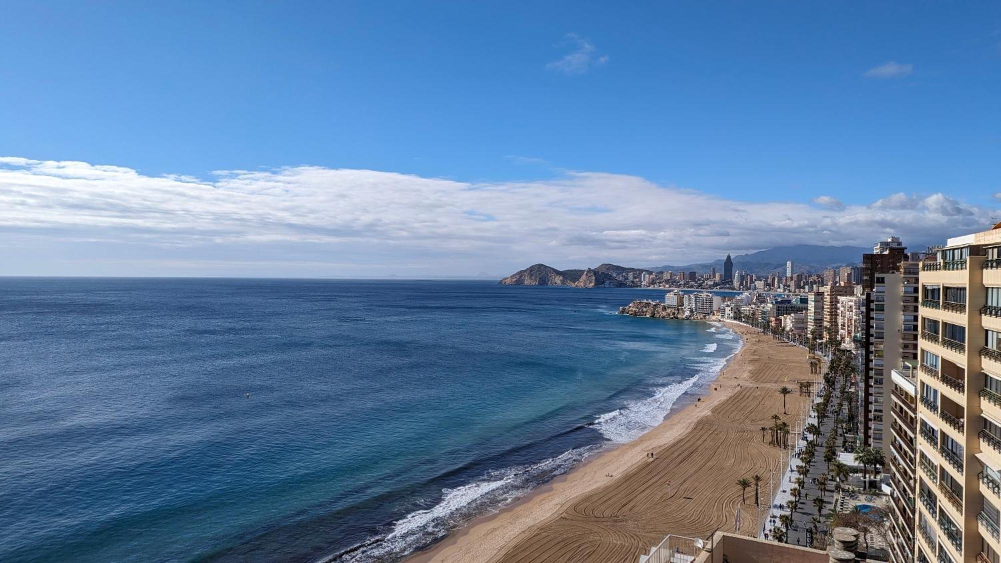 Las Arenas Sea Front Apartments بينايدورم المظهر الخارجي الصورة