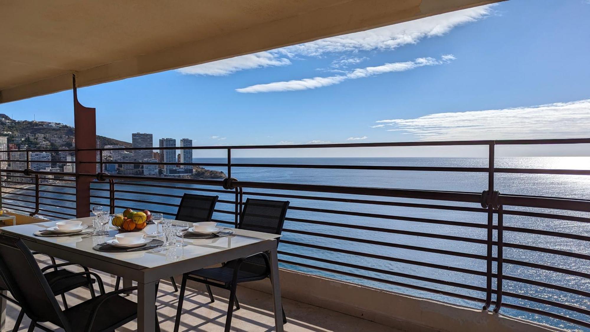 Las Arenas Sea Front Apartments بينايدورم المظهر الخارجي الصورة