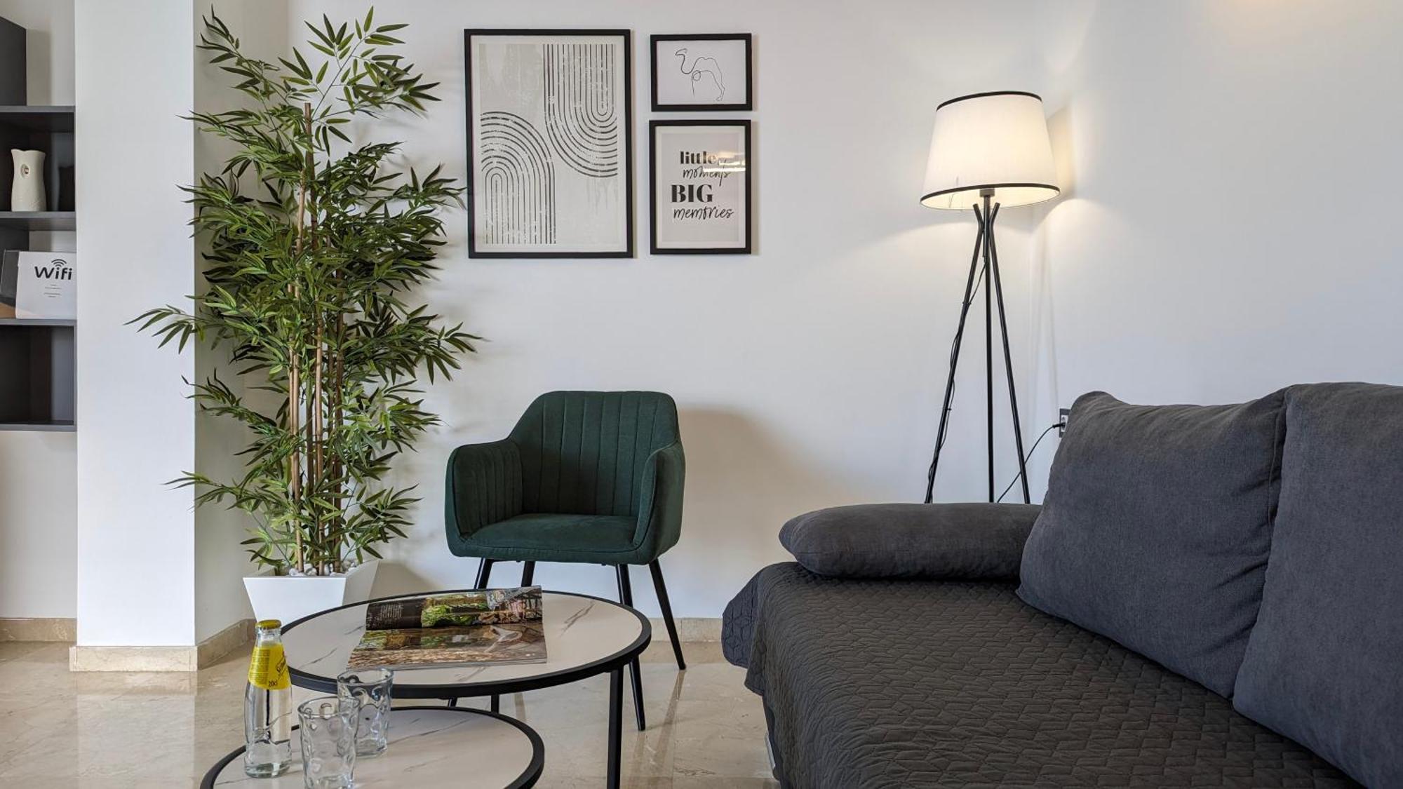 Las Arenas Sea Front Apartments بينايدورم المظهر الخارجي الصورة