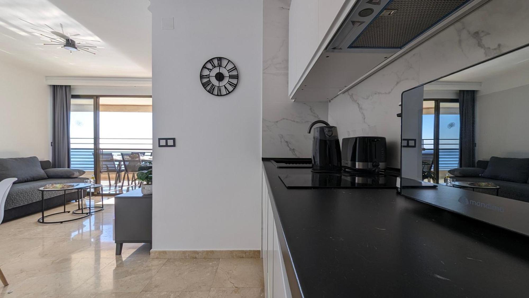 Las Arenas Sea Front Apartments بينايدورم المظهر الخارجي الصورة